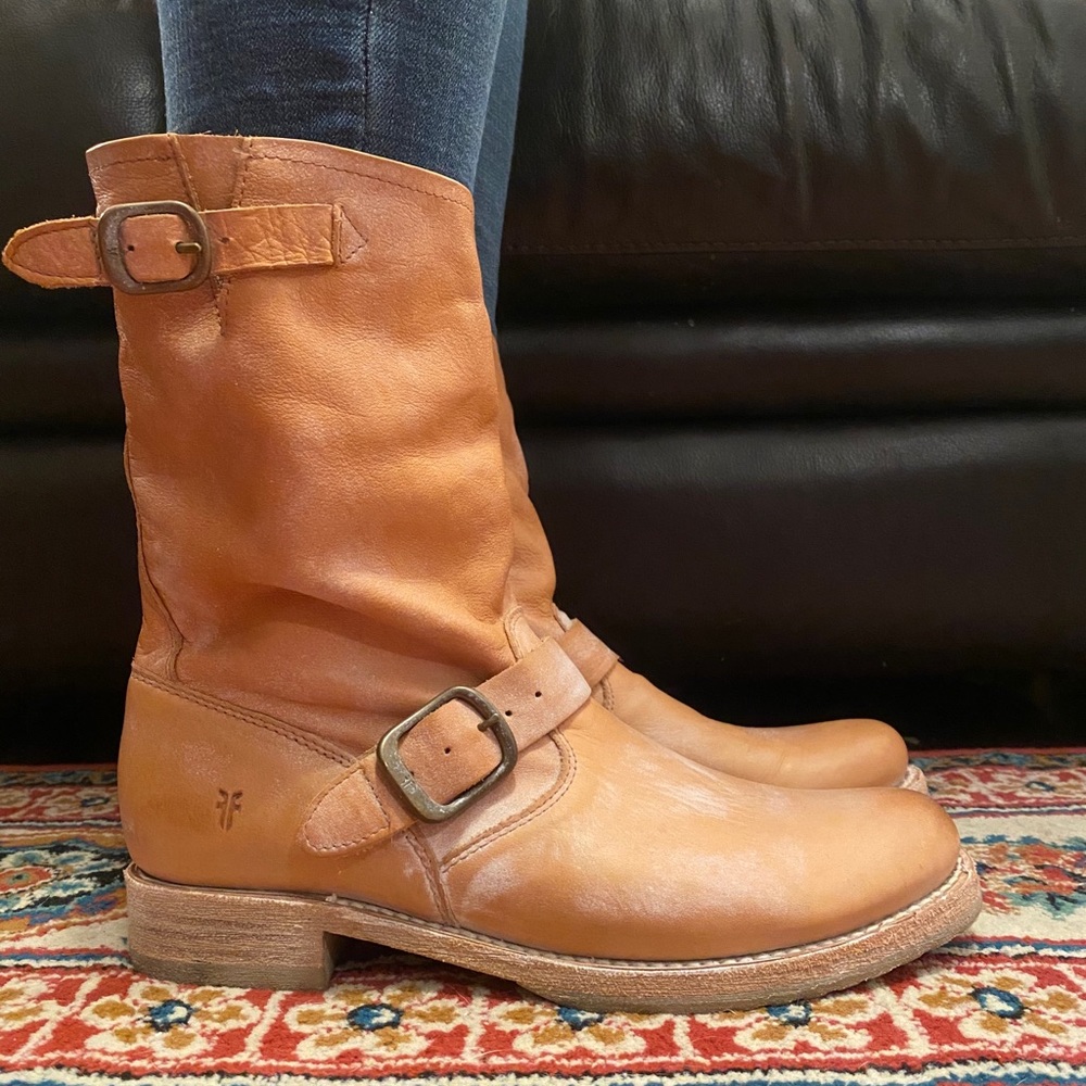 FRYE Veronica Short Boots